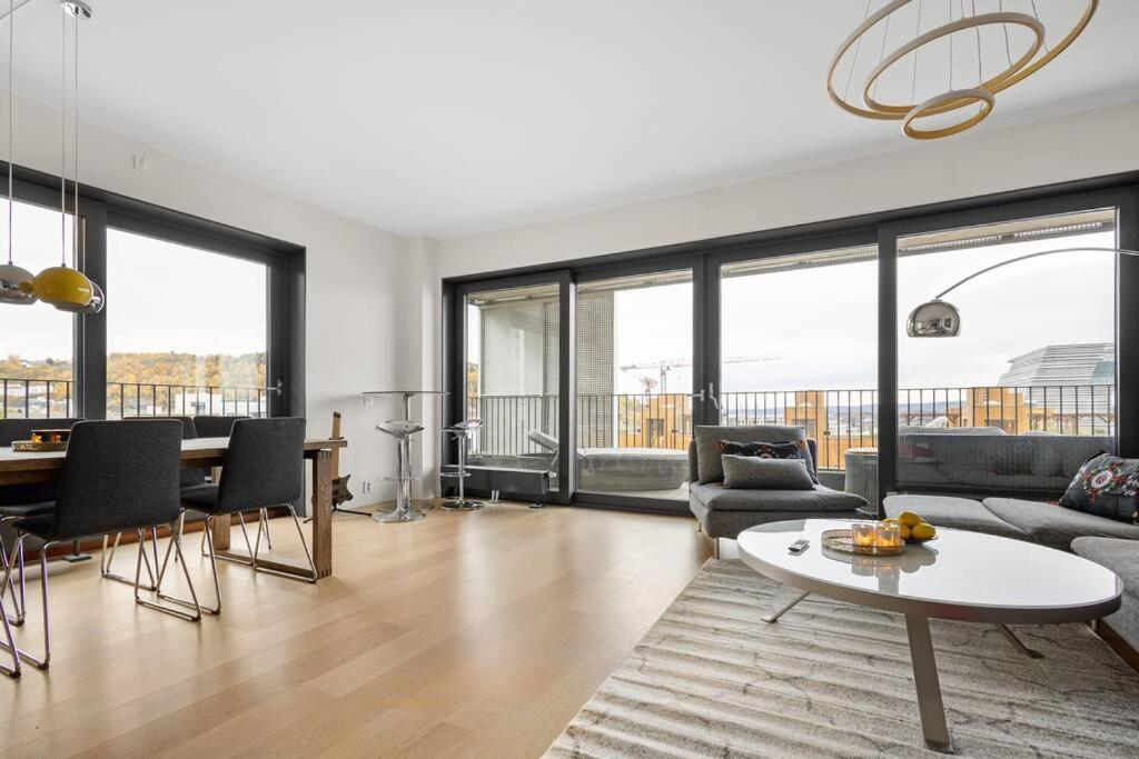 Modern 3Bed Room Sea View Apartment @ Oslo Barcode Ngoại thất bức ảnh