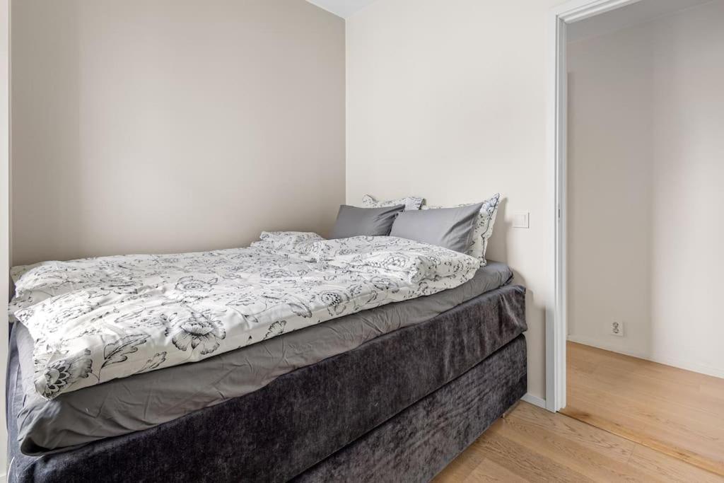 Modern 3Bed Room Sea View Apartment @ Oslo Barcode Ngoại thất bức ảnh
